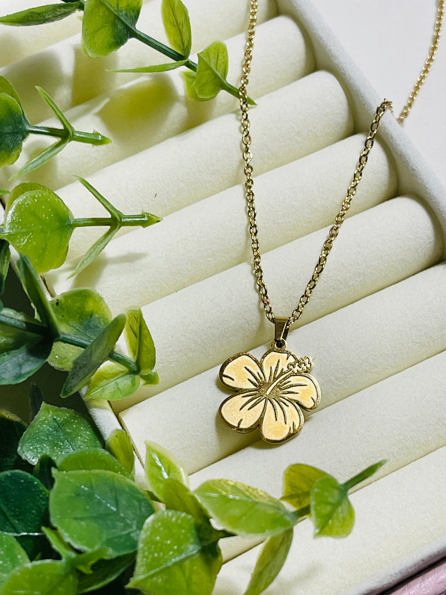 Amapola necklaces
