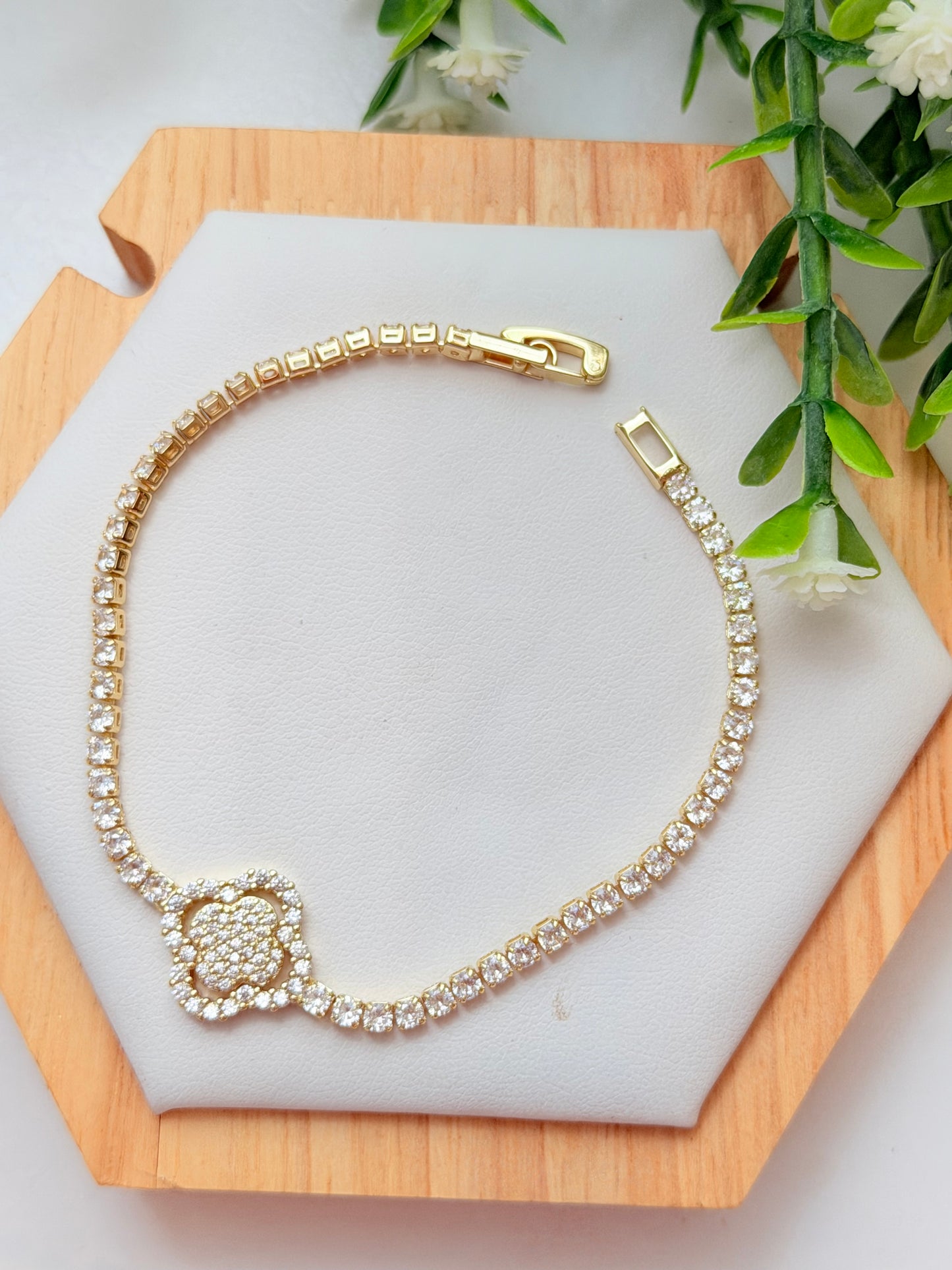 Pulsera claff completa de zirconia