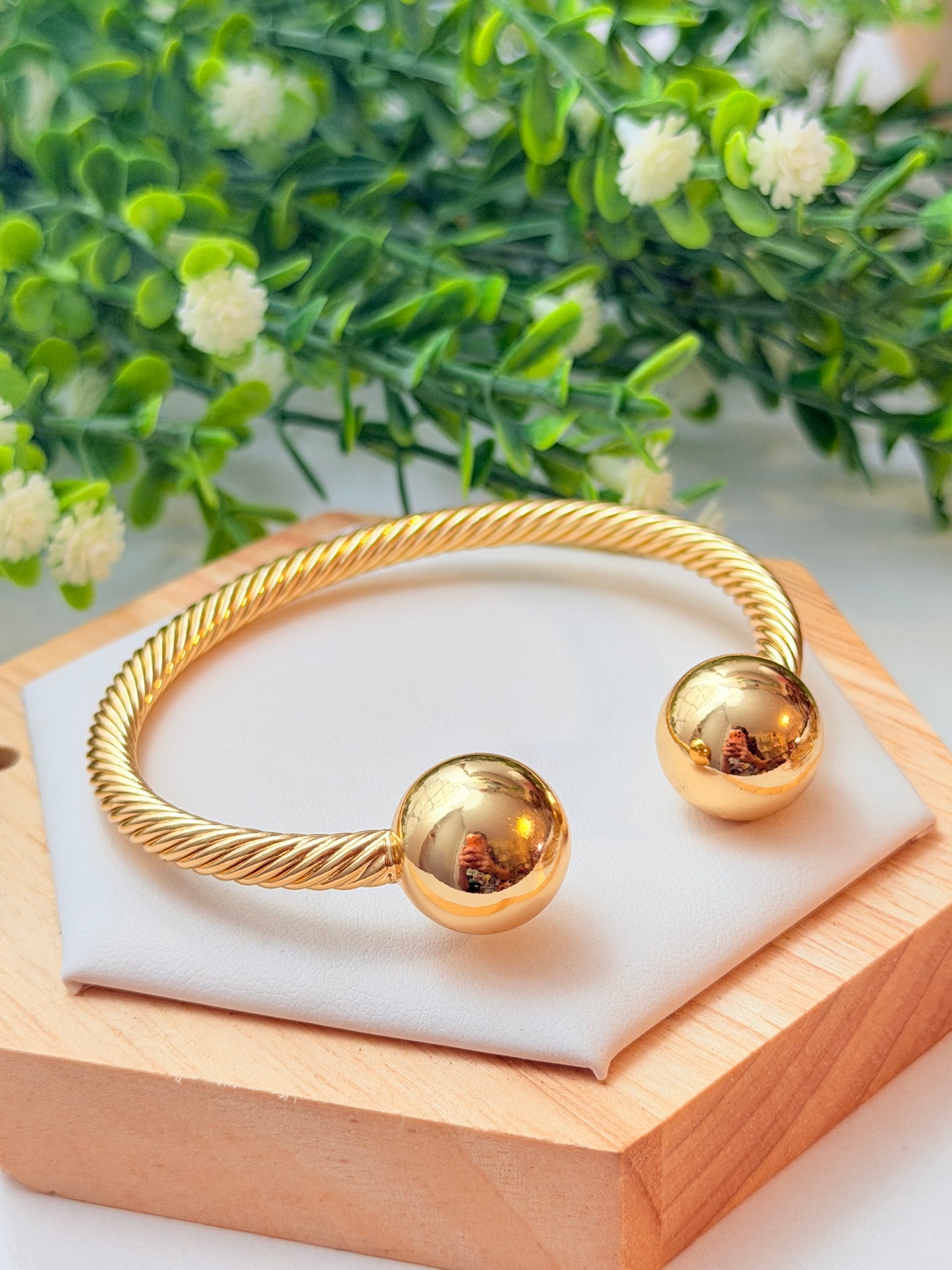 Bangel de bola oro