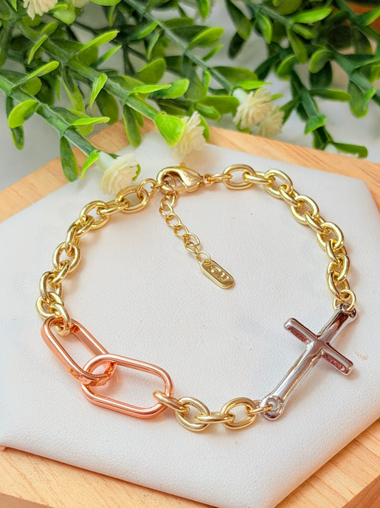 Pulsera cruz