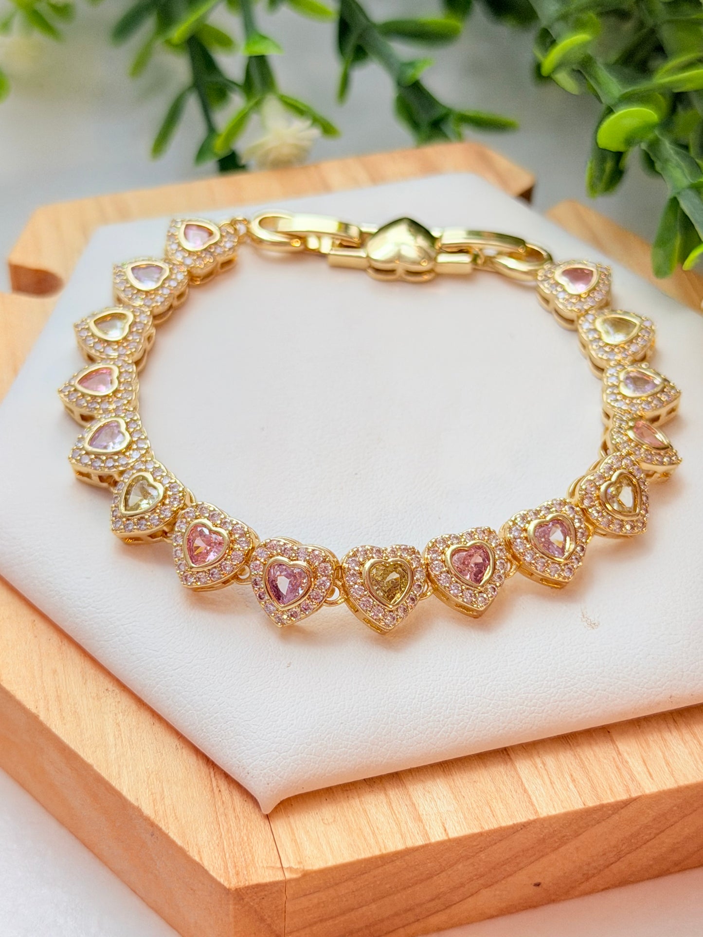 Pulsera corazón multicolor pastel