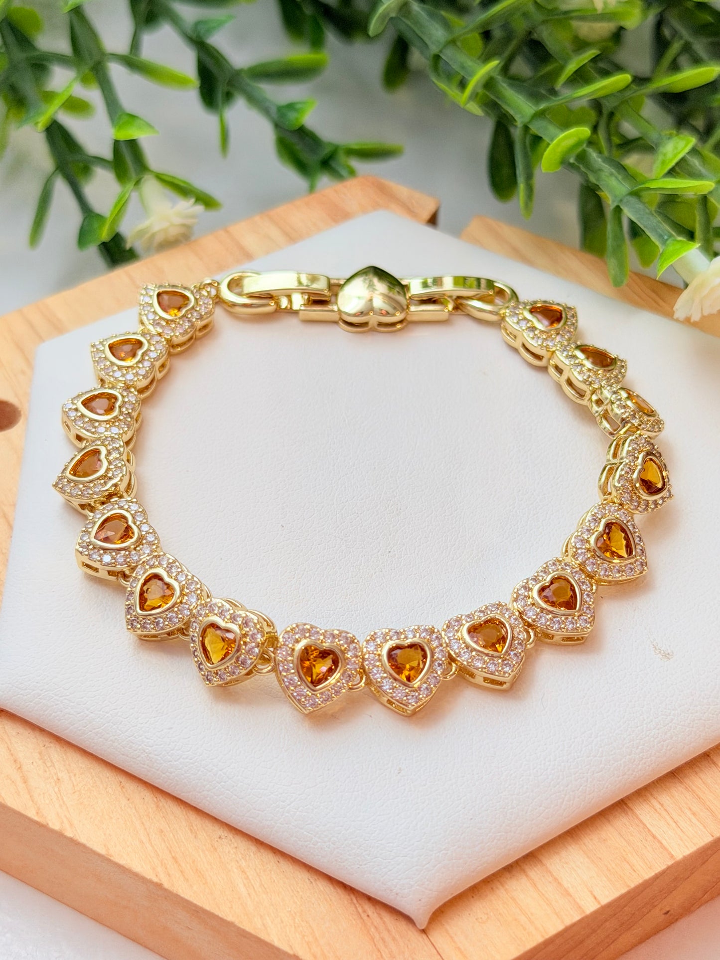 Pulsera corazón ámbar