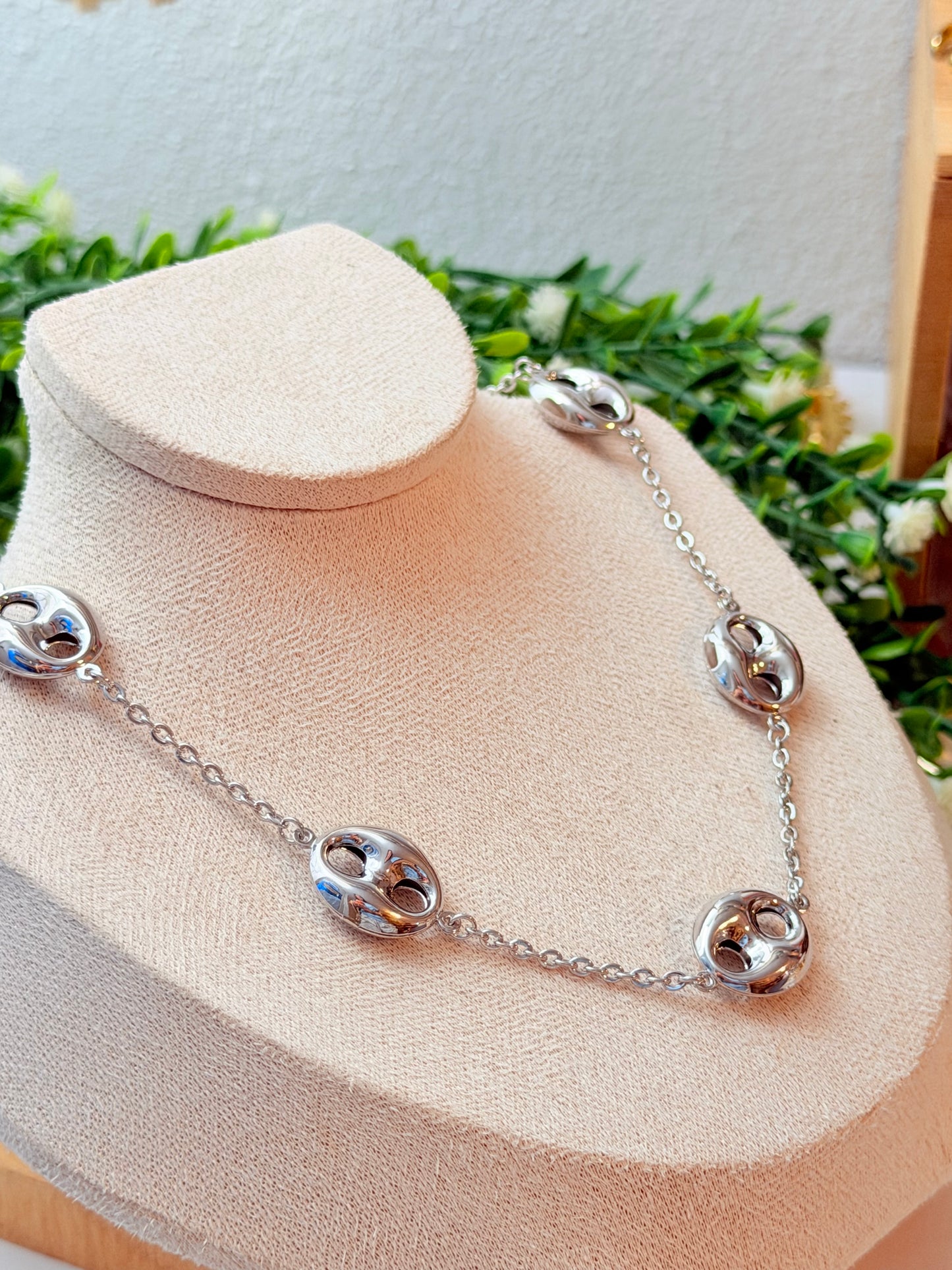 Choker Gucci plata