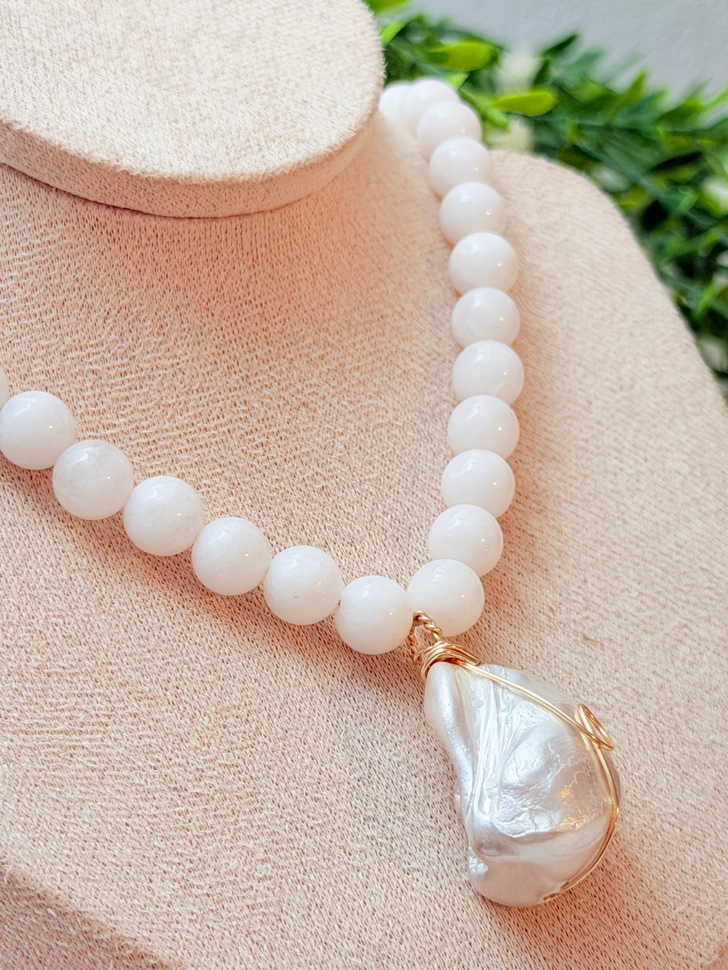 Jade ajustable blanco