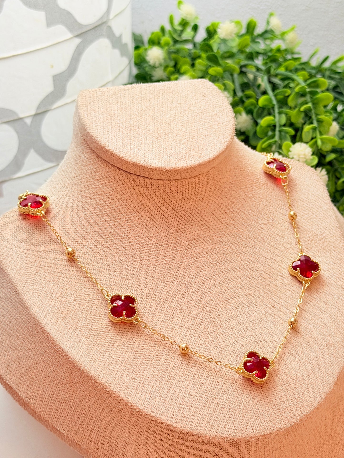 Collar claff cristal rojo