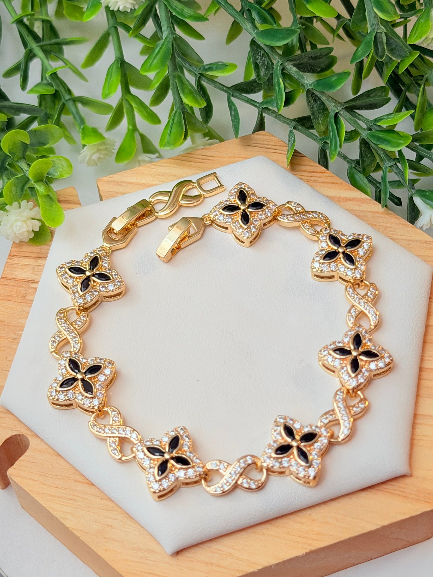 Pulsera claff plus negra