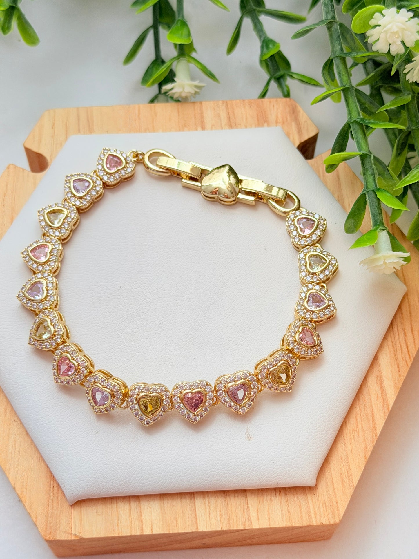 Pulsera corazón multicolor pastel