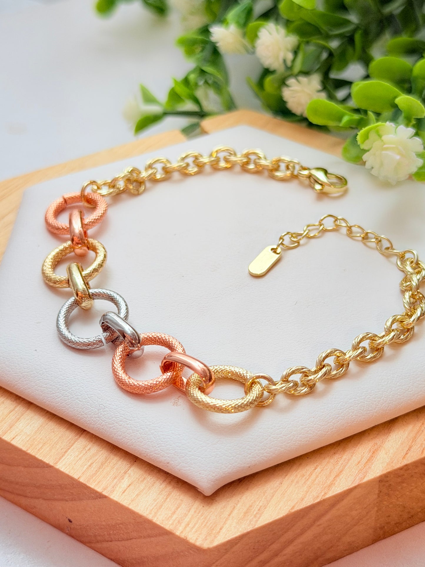 Pulsera de tres eslabones