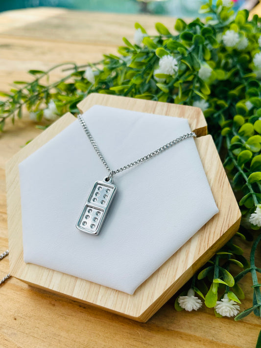 Domino plata