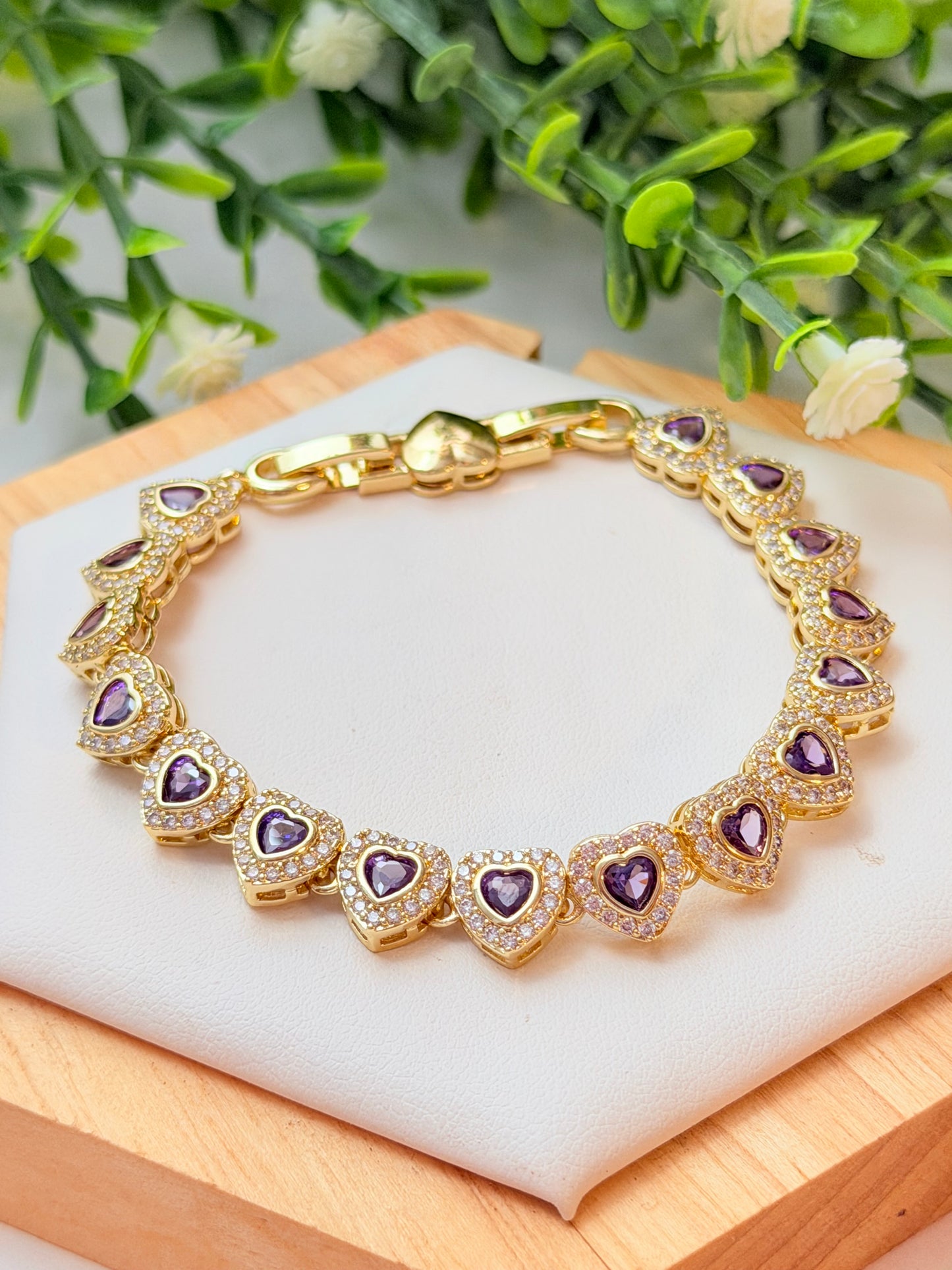 Pulsera corazón lila